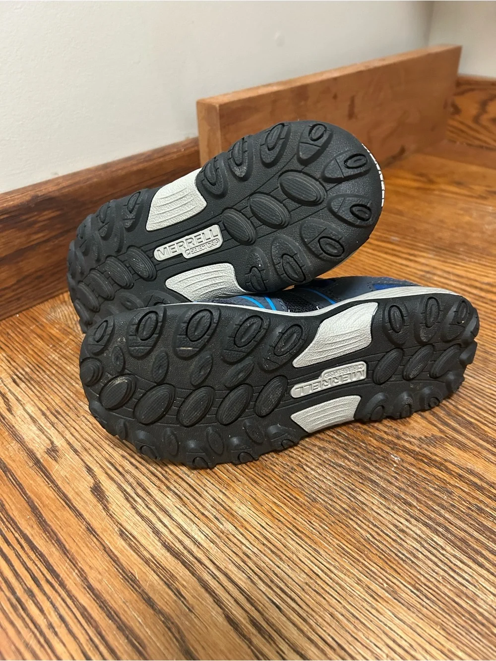 NEW Merrell Boys' Blue Outdoor Sandal/ Water Show